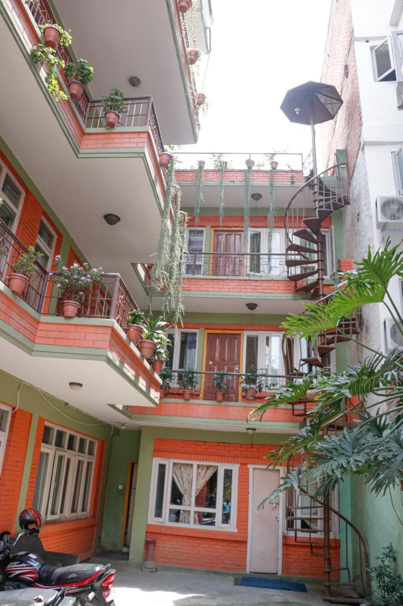 Hotel Backpackers Inn Kathmandu Exterior foto