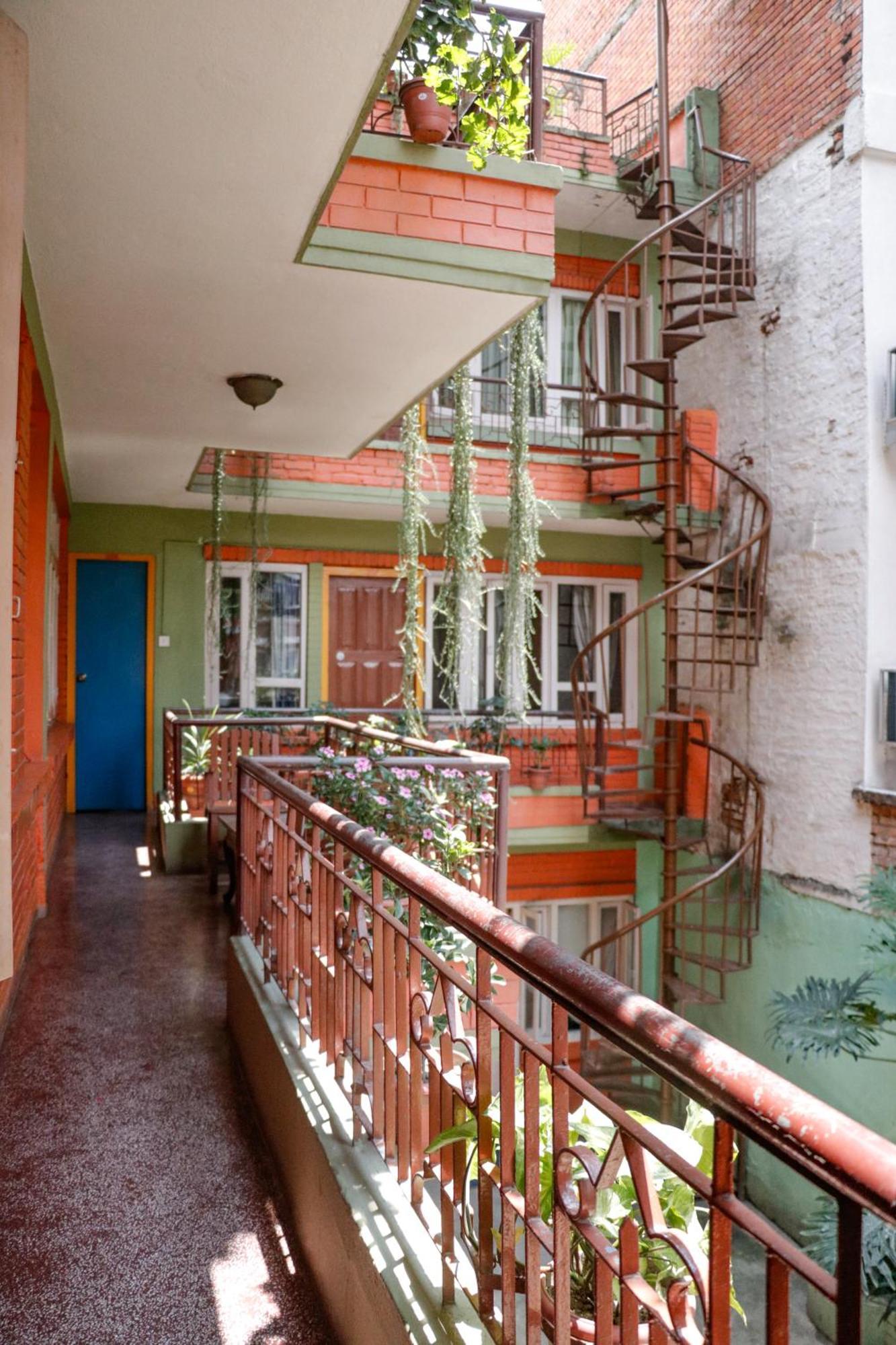 Hotel Backpackers Inn Kathmandu Exterior foto